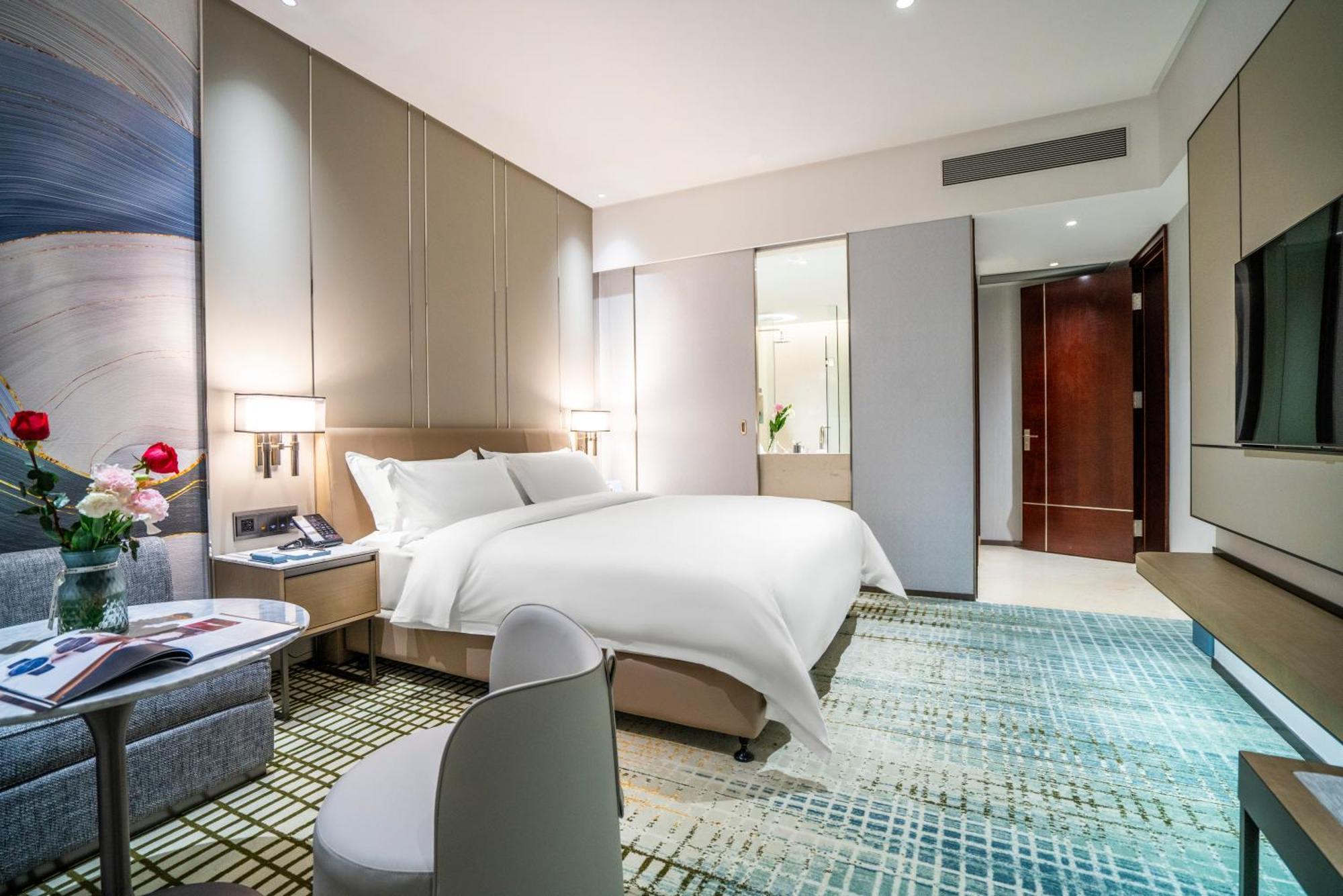 Victoria Hotel Guangzhou Zhujiang New Town מראה חיצוני תמונה