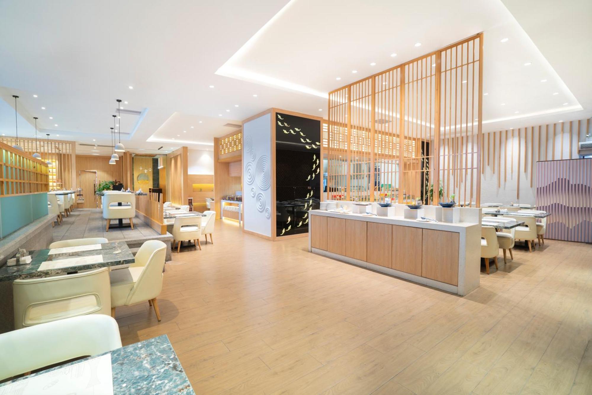 Victoria Hotel Guangzhou Zhujiang New Town מראה חיצוני תמונה