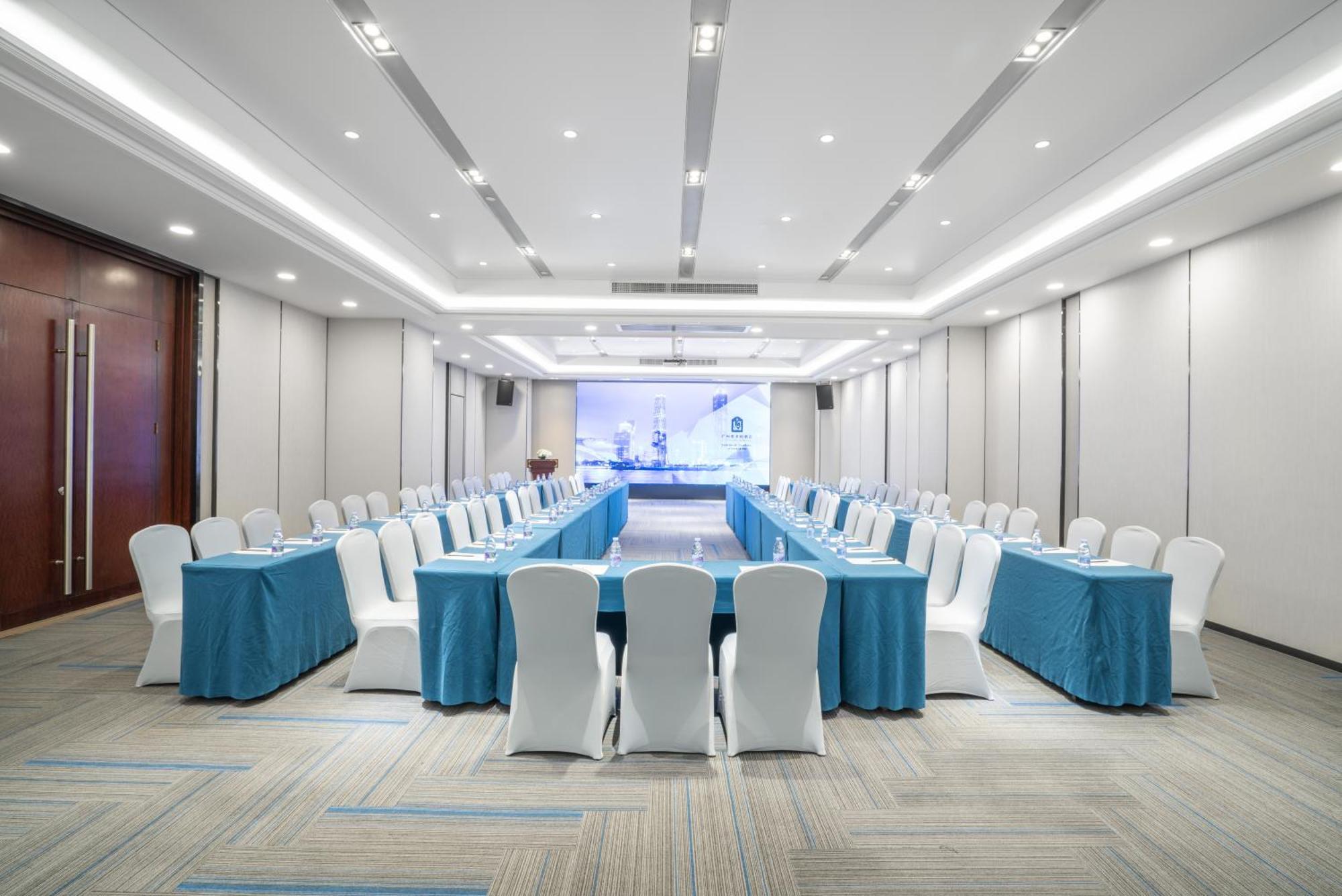 Victoria Hotel Guangzhou Zhujiang New Town מראה חיצוני תמונה